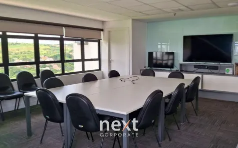 Sala Comercial com 7 Quartos para alugar, 356m² no Vila Brandina, Campinas