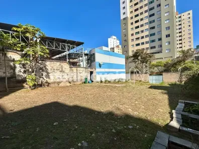 Lote/Terreno à venda, 441m² no Manacás, Belo Horizonte