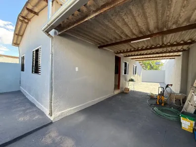 Casa com 3 Quartos à venda, 150m² no Maracananzinho, Anápolis
