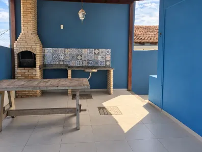 Casa de Condomínio com 3 Quartos para alugar, 110m² no Glória, Macaé