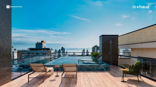Apartamento com 2 Quartos à venda, 71m² no Canto, Florianópolis