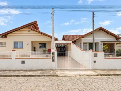 Casa com 10 Quartos à venda, 437m² no Figueira, Gaspar