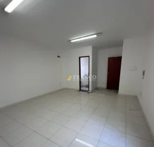 Sala Comercial à venda, 33m² no Centro, Taubaté