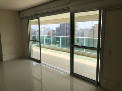 Apartamento com 3 Quartos à venda, 212m² no Alphaville Centro Industrial e Empresarial/Alphaville., Barueri