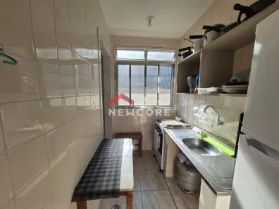 Kitnet à venda, 32m² no Canto do Forte, Praia Grande