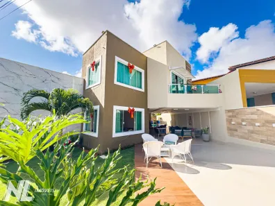 Casa com 5 Quartos à venda, 560m² no Candelária, Natal