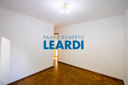 Sobrado com 3 Quartos para alugar, 162m² no Vila Assunção, Santo André