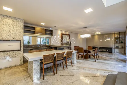 Casa com 4 Quartos à venda, 250m² no Rebouças, Curitiba