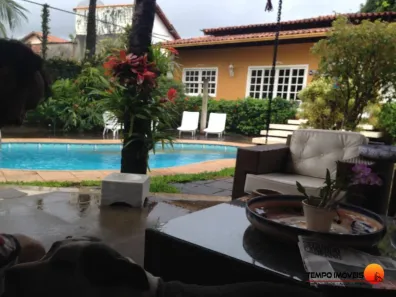 Casa com 5 Quartos à venda, 300m² no Itaipu, Niterói
