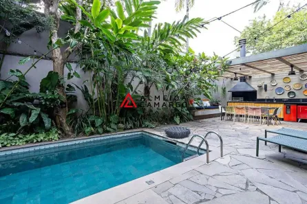 Casa com 3 Quartos à venda, 337m² no Vila Madalena, São Paulo