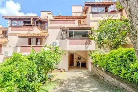 Casa de Condomínio com 3 Quartos à venda, 175m² no Sétimo Céu, Porto Alegre