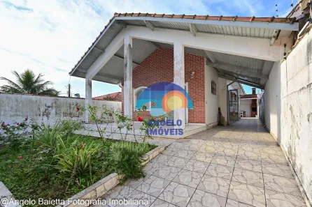 Casa com 3 Quartos à venda, 143m² no Bal Stella Maris, Peruíbe