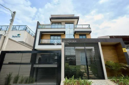 Sobrado com 3 Quartos à venda, 222m² no Juvevê, Curitiba