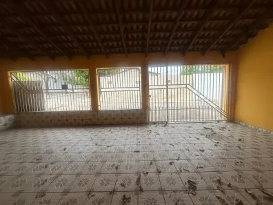 Casa com 4 Quartos à venda, 300m² no Jardim dos Ipês, Cuiabá