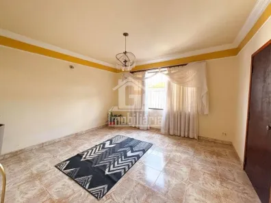 Casa com 3 Quartos à venda, 202m² no Independência, Ribeirão Preto