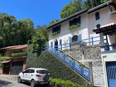 Casa com 4 Quartos à venda, 187m² no Parque São Clemente, Nova Friburgo