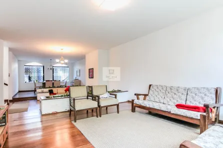 Casa com 4 Quartos à venda, 230m² no Sumaré, São Paulo