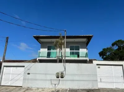 Casa com 2 Quartos à venda, 120m² no Serramar, Rio das Ostras