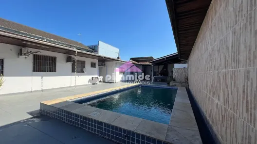 Casa com 4 Quartos à venda, 274m² no Sumaré, Caraguatatuba