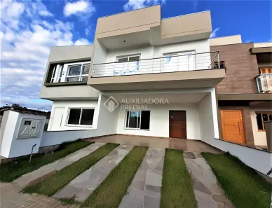 Casa de Condomínio com 4 Quartos à venda, 130m² no Hípica, Porto Alegre