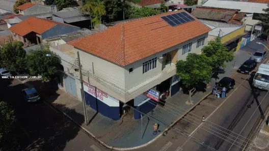 Imóvel Comercial com 3 Quartos à venda, 400m² no , Ibiporã
