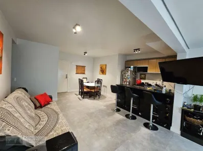 Apartamento com 2 Quartos para alugar, 75m² no Parque Colonial, São Paulo