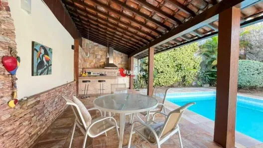 Casa com 5 Quartos à venda, 515m² no Cidade Jardim, Belo Horizonte