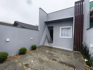 Casa com 2 Quartos para alugar, 40m² no João Costa, Joinville