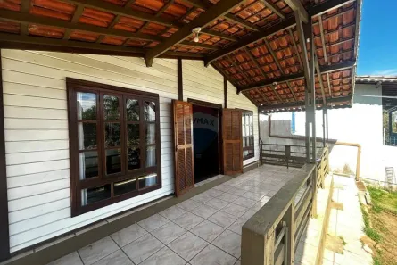 Casa com 3 Quartos para alugar, 150m² no Barreiro, Mairiporã