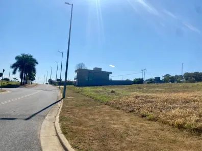Lote/Terreno à venda, 500m² no Alphaville Vespasiano, Vespasiano