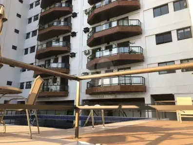 Apartamento com 3 Quartos à venda, 214m² no Jardim Las Palmas, Guarujá