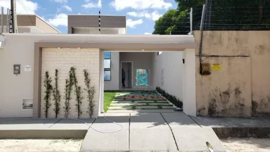 Casa com 3 Quartos à venda, 104m² no Guaribas, Eusébio