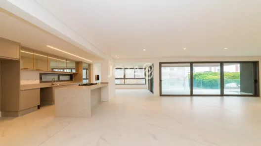 Apartamento com 3 Quartos para alugar, 194m² no Orleans, Curitiba