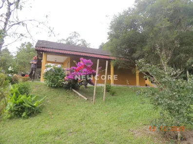 Fazenda/Sítio com 2 Quartos à venda, 3500m² no Centro, Juquitiba