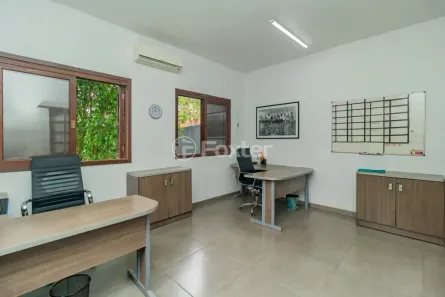 à venda, 239m² no Santa Isabel, Viamão