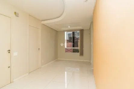 Apartamento com 3 Quartos para alugar, 51m² no Mário Quintana, Porto Alegre