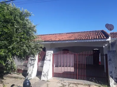 Casa com 4 Quartos para alugar, 140m² no Jardim Portal do Sol, Marília