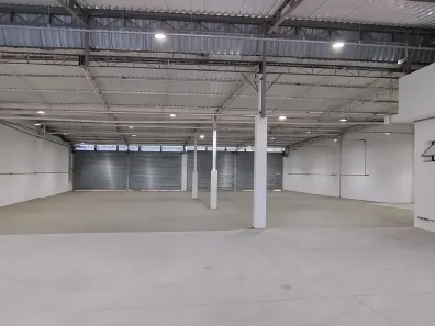 Galpão/Depósito/Armazém para alugar, 604m² no Rudge Ramos, São Bernardo do Campo