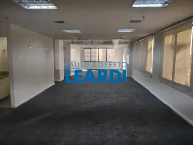 Sala Comercial para alugar, 240m² no Jardim Paulista, São Paulo