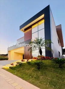 Casa de Condomínio com 4 Quartos à venda, 380m² no Nacional, Contagem