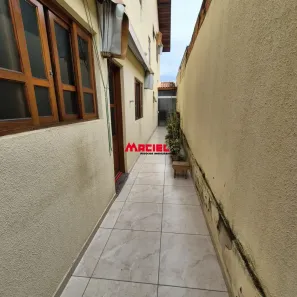 Sobrado com 4 Quartos à venda, 258m² no Jardim América, São José dos Campos