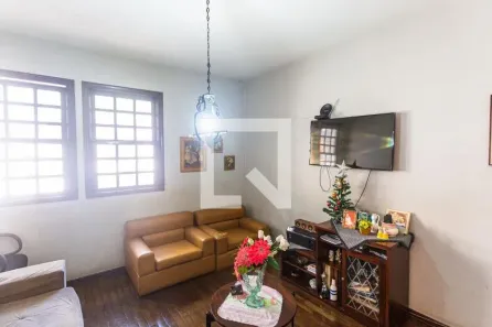 Casa com 3 Quartos à venda, 122m² no São Pedro, Belo Horizonte