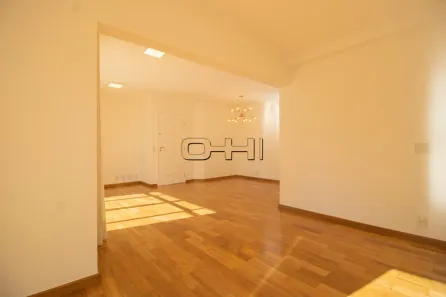 Apartamento com 2 Quartos para alugar, 98m² no Moema, São Paulo