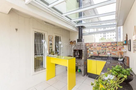 Casa de Condomínio com 3 Quartos à venda, 146m² no Novo Mundo, Curitiba