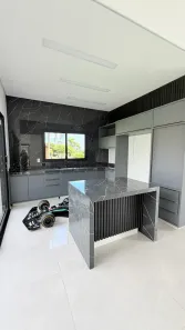 Casa de Condomínio com 3 Quartos à venda, 450m² no Riviera de Santa Cristina XIII, Paranapanema