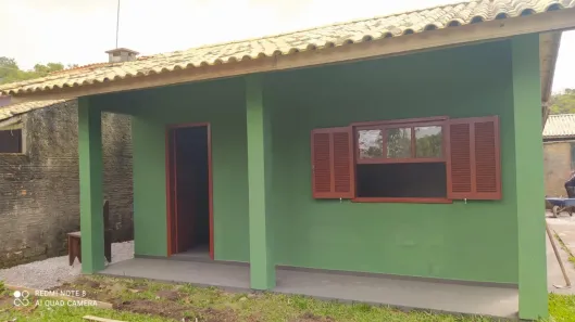 Casa com 2 Quartos para alugar, 50m² no , Garopaba