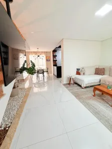 Sobrado com 3 Quartos à venda, 152m² no Parque Santa Rosa, Suzano