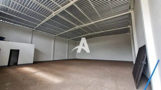 Galpão/Depósito/Armazém para alugar, 225m² no Distrito Industrial, Uberlândia