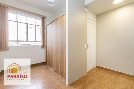 Sala Comercial à venda, 48m² no Centro, Curitiba