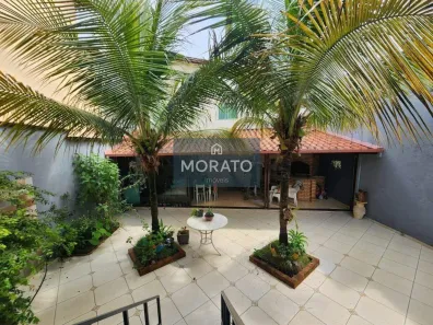 Casa com 2 Quartos à venda, 225m² no Arvoredo, Contagem